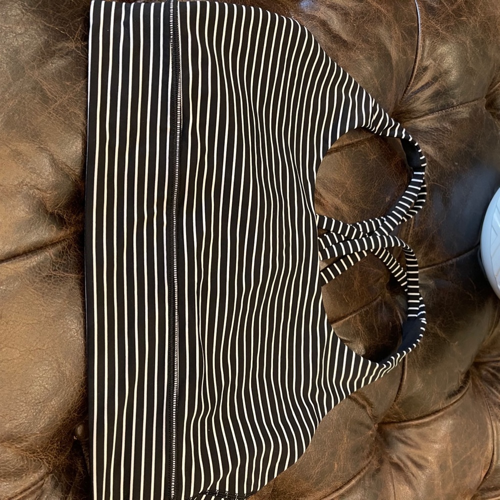 Lululemon Sports Bra Size 10